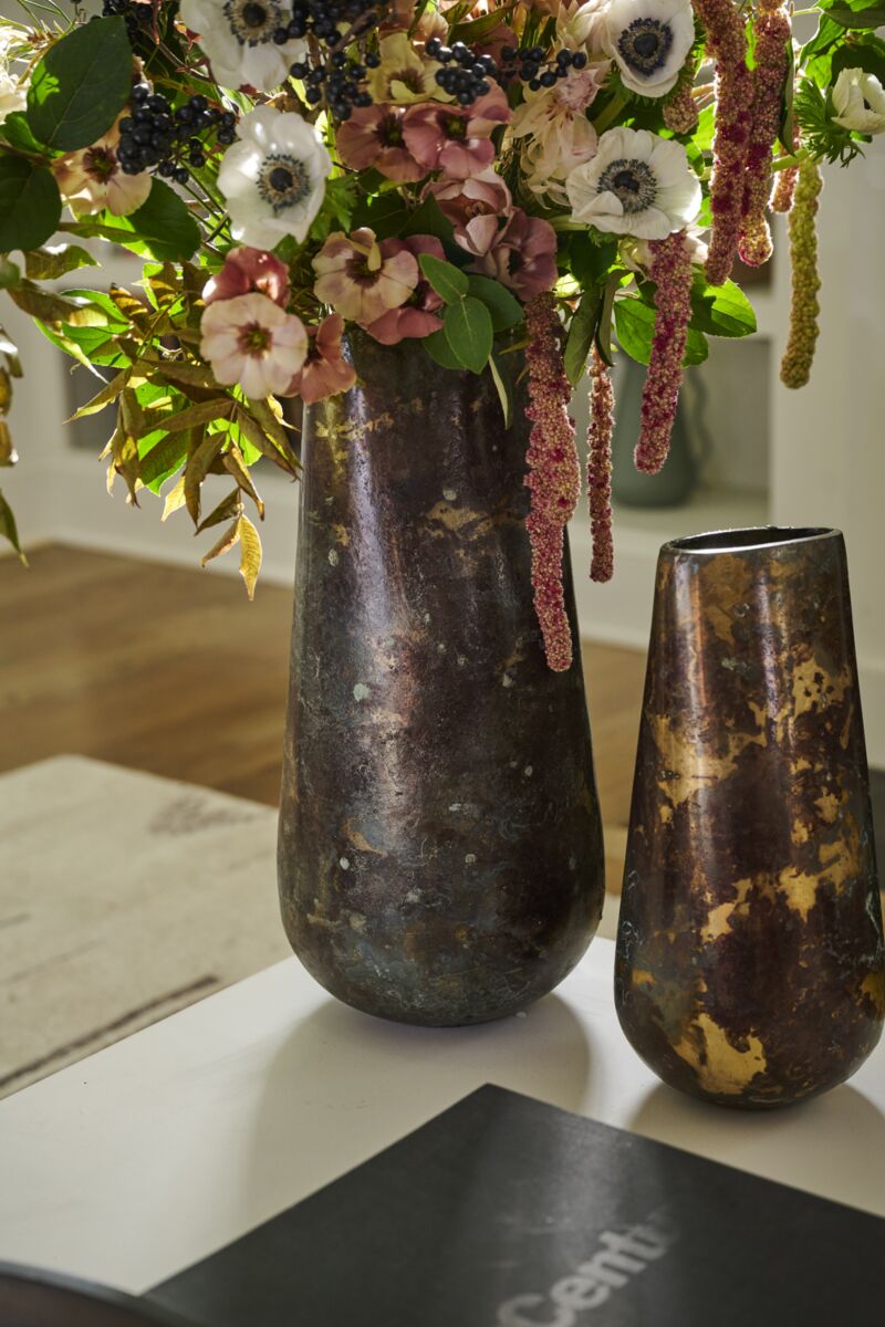 ALISTER VASE 8" X16"