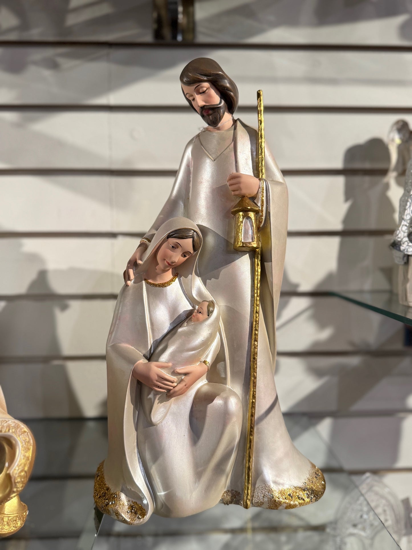 HOLY FAMILY FIG IVOR