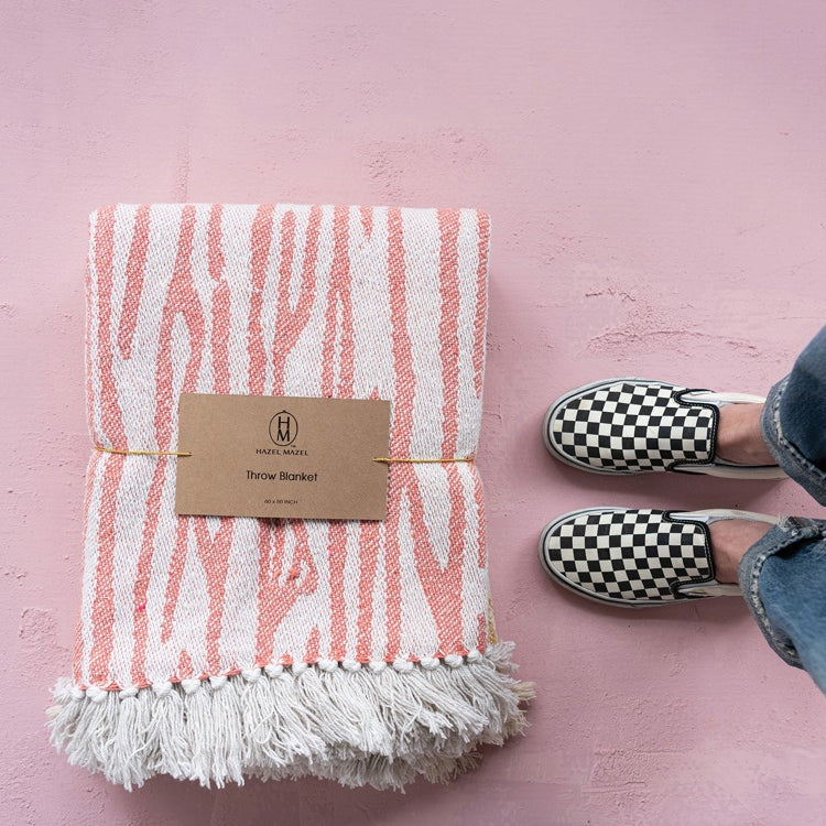 WOVEN COTTON BLEND THROW