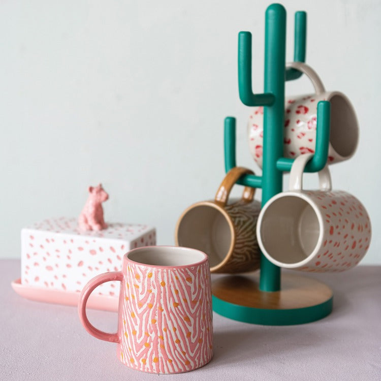WOOD CACTUS MUG RACK