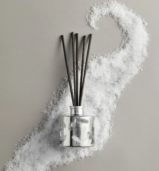 Frasier Fir Statement Petite 4 oz Reed Diffuser