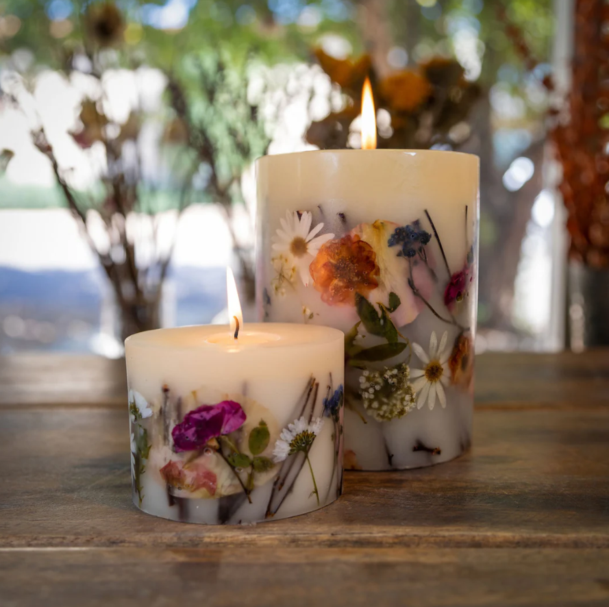 PETITE OVAL BOTANICAL CANDLE-APRICOT ROSE