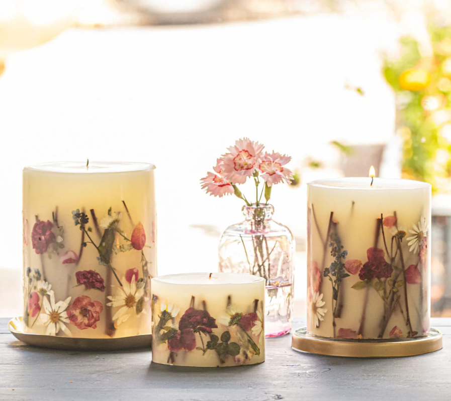 PETITE OVAL BOTANICAL CANDLE-APRICOT ROSE