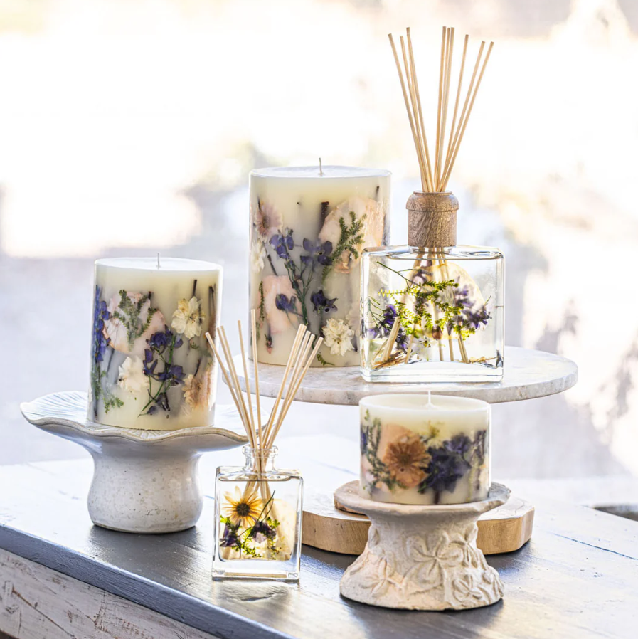PETITE OVAL BOTANICAL CANDLE-VANILLA RAIN