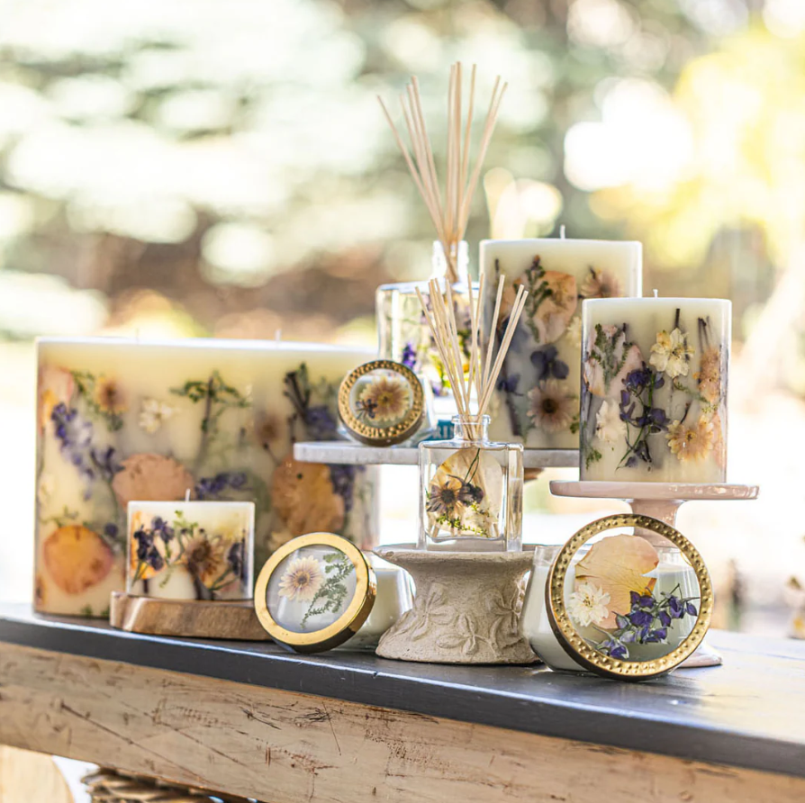 PRESSED FLORAL CANDLE-VAINILLA RAIN-MEDIUM
