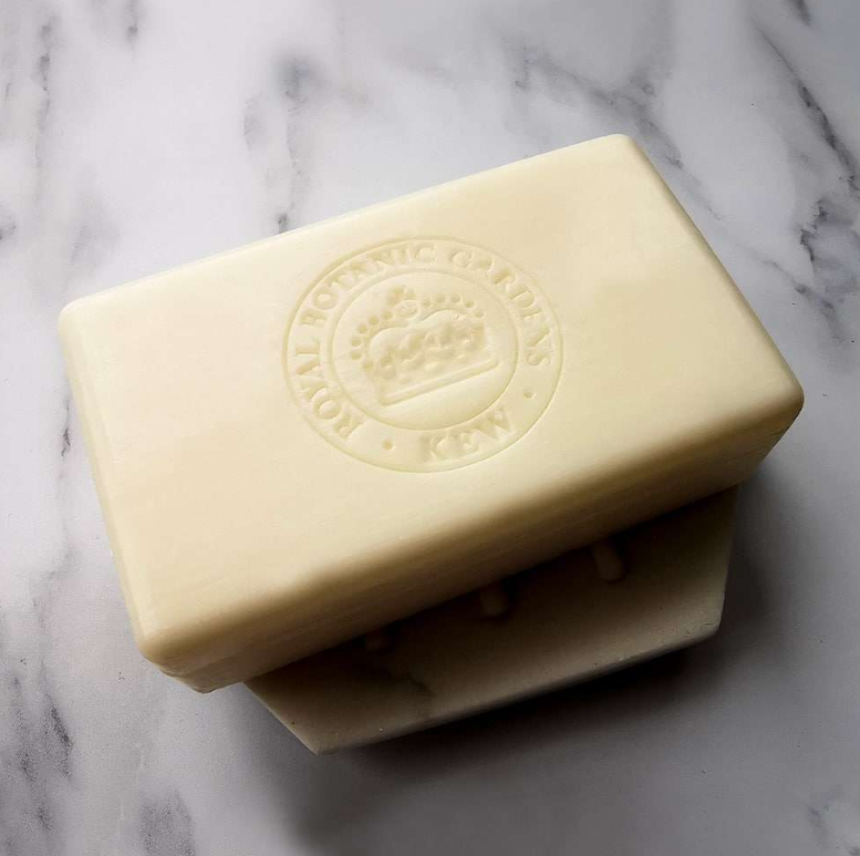 KEW GARDENS MAGNOLIA & PEAR SOAP BAR