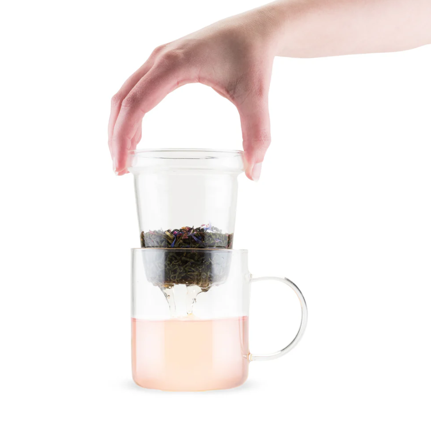 BLAKE GLASS GOLD INFUSER MUG