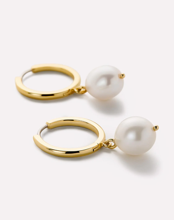 ANA LUISA PEARL HOOPS-MEDIUM FRIDA