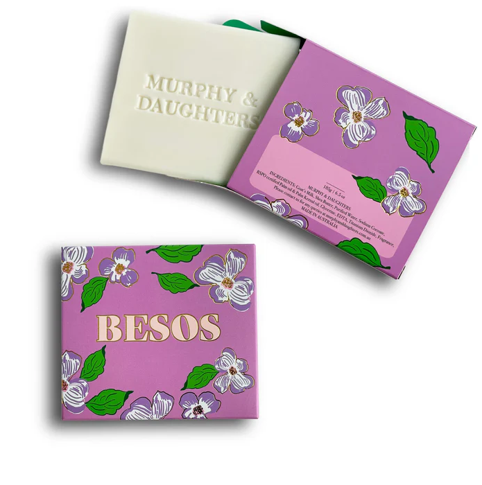 MURPHY & DAUGHTERS MESSAGE ON SOAP 6.5OZ- BESOS-VIOLET