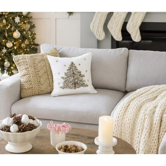 CHRISTMAS TREE PILLOW 18X18