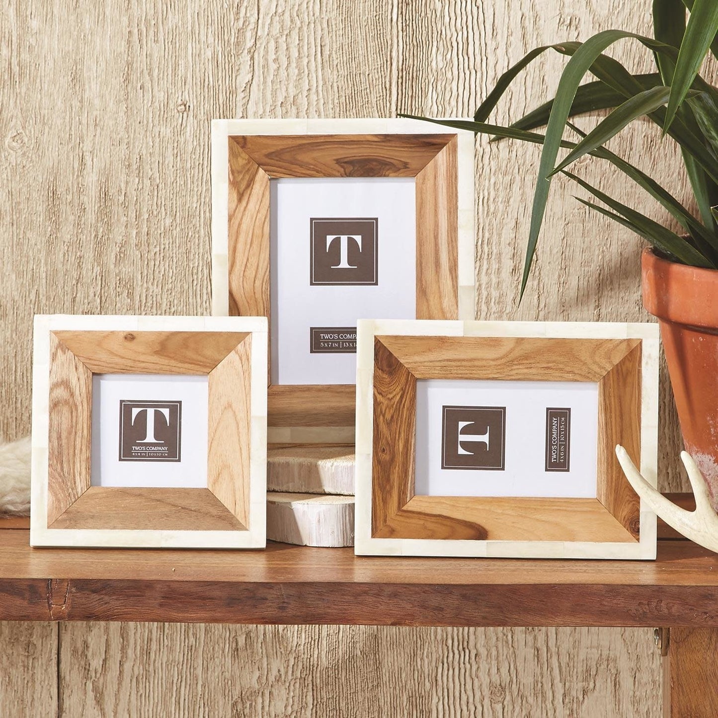 5x7 WOOD AND BONE PHOTO FRAME