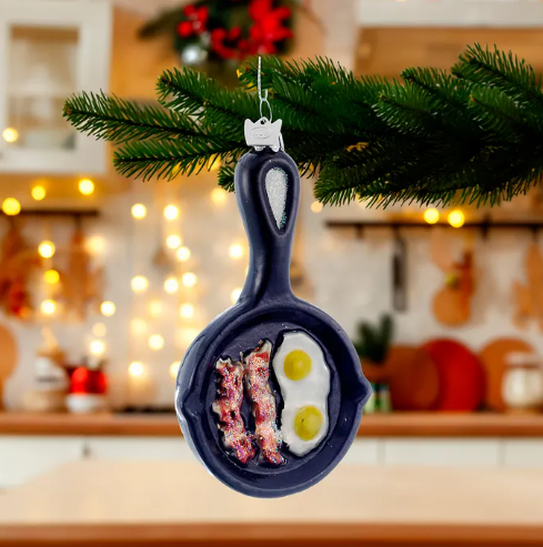 FRYING PAN GLASS ORNAMENT
