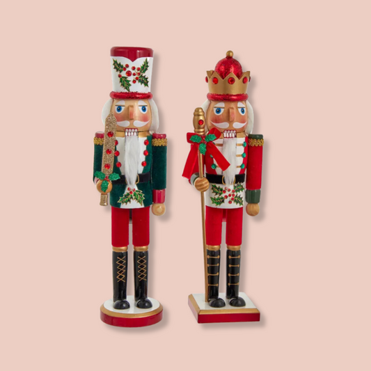 HOLLY WOOD SOLDIER NUTCRACKER