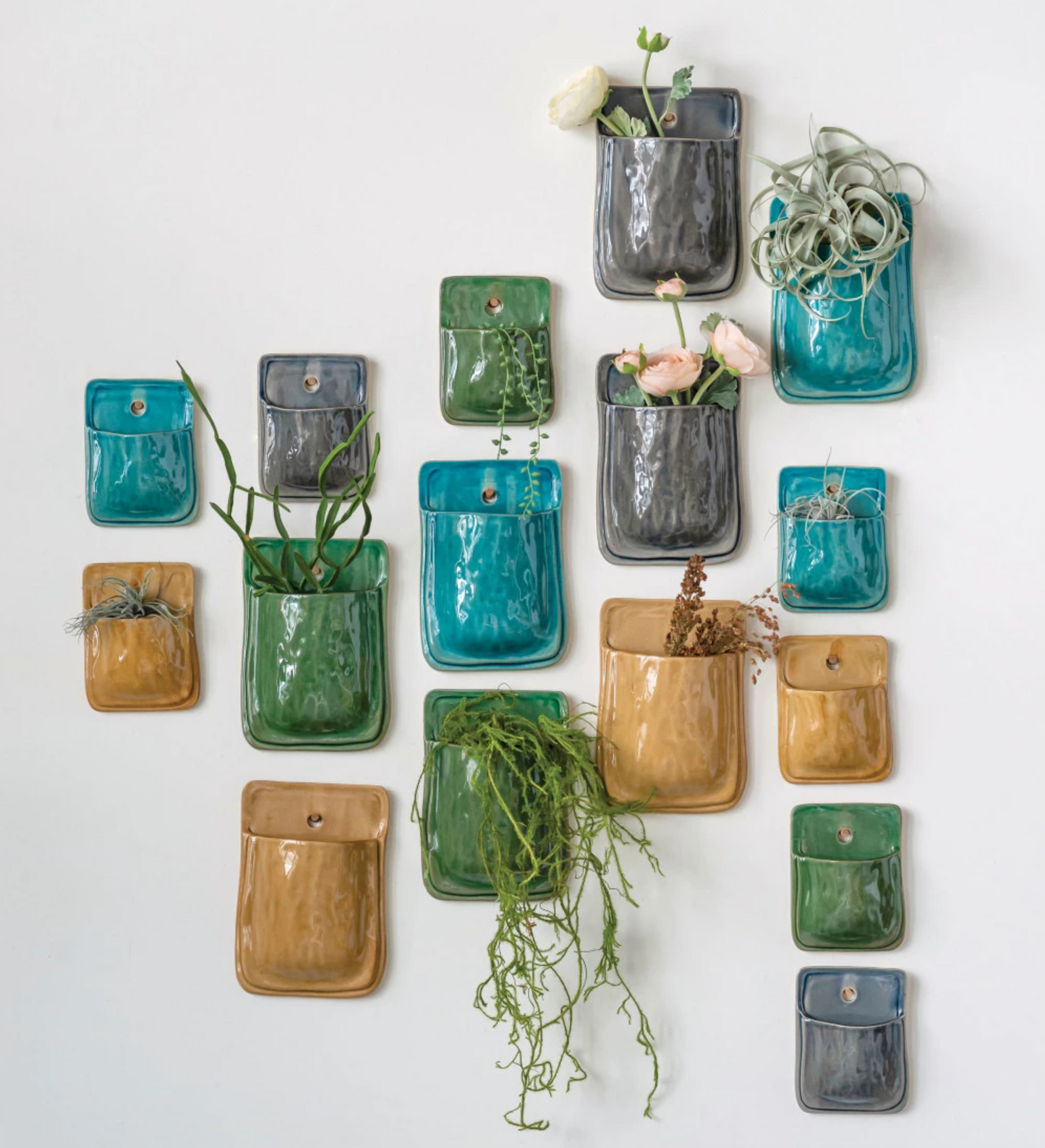 WALL PLANTER SMALL