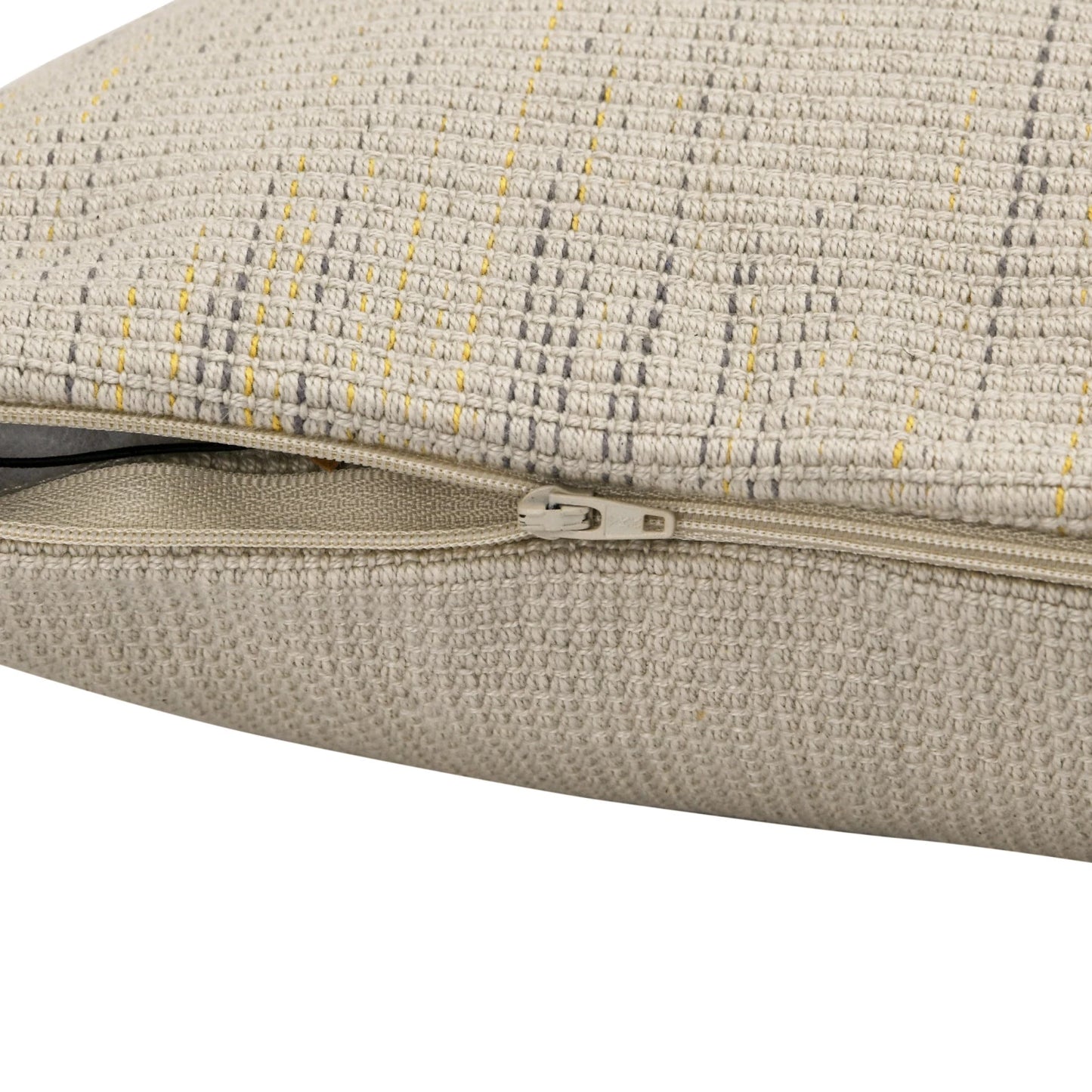 SQUARE WOVEN PILLOW WITH TASSELS
