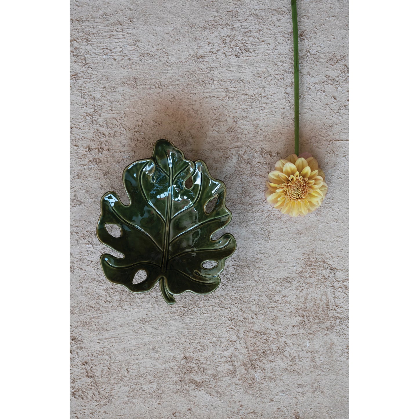 STONEWARE LEAF BOWL GREEN