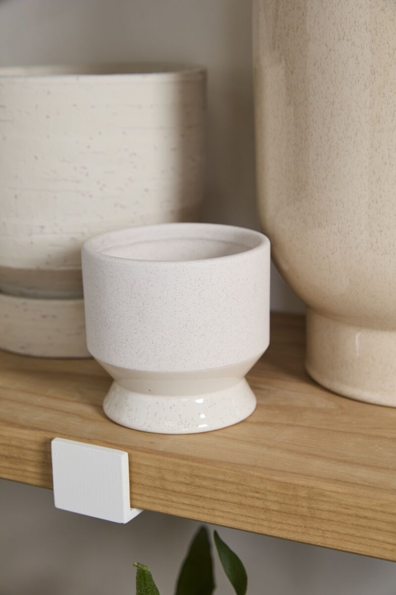 NEUTRAL PASADENA CERAMIC POT OFF-WHITE 4.5"X4.25"