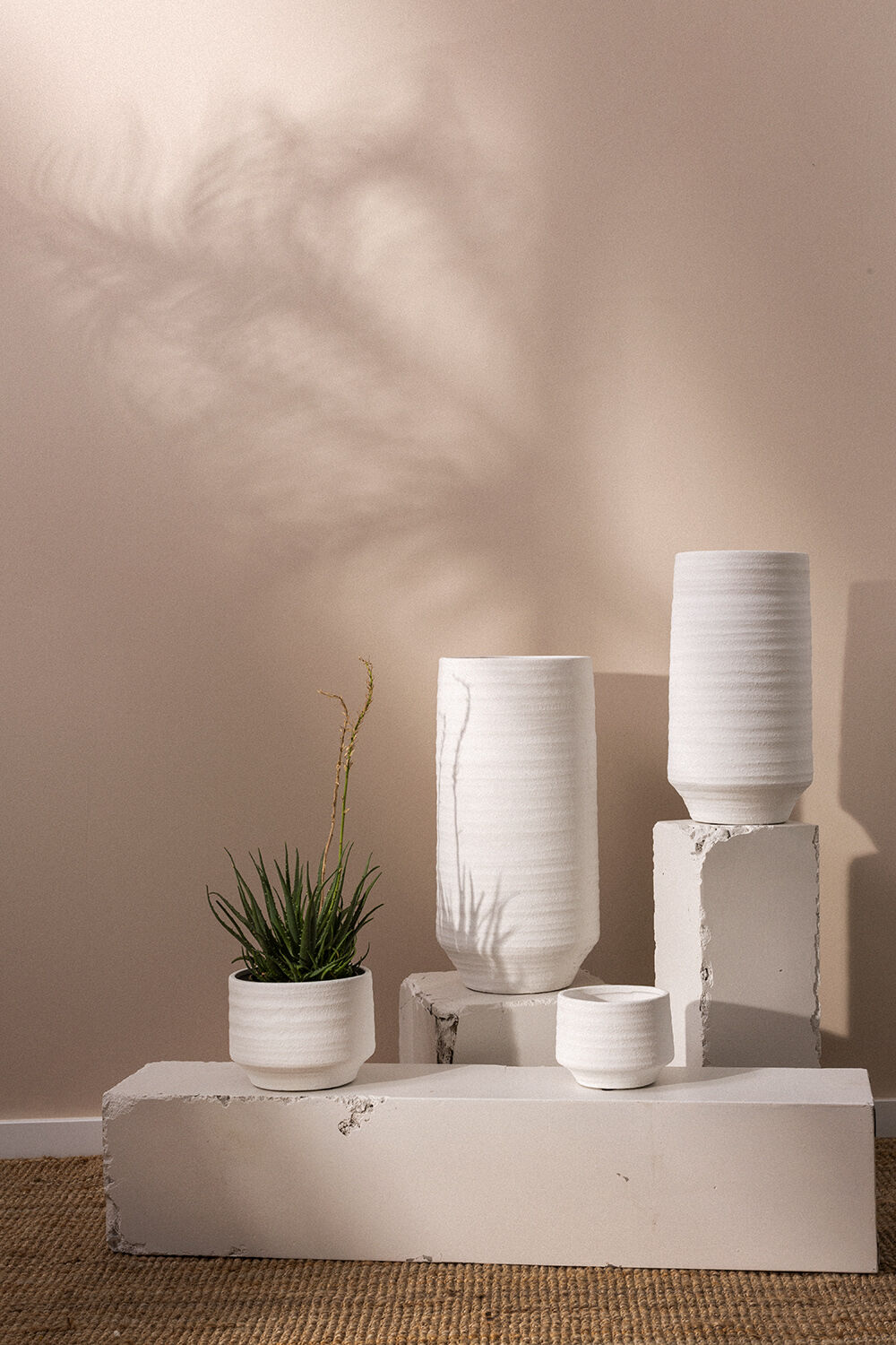 ANDRADE CONCRETE POT 7.5"X6"