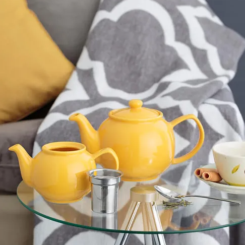 PRICE & KENSINGTON MUSTARD 6 CUP TEAPOT