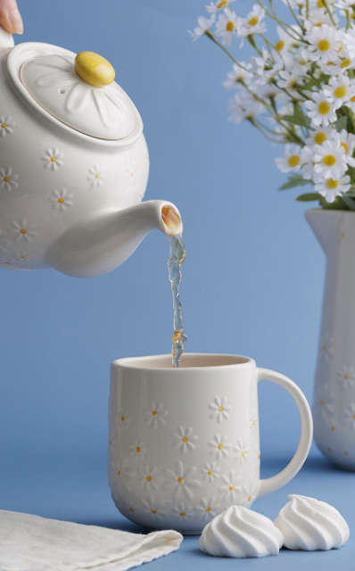 PRICE & KENSINGTON DAISY MUG 15OZ