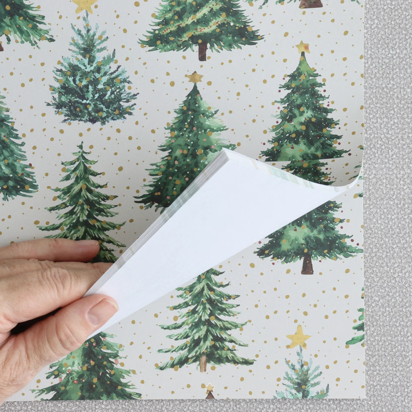 MANTELES DE PAPEL - CONFETTI TREES
