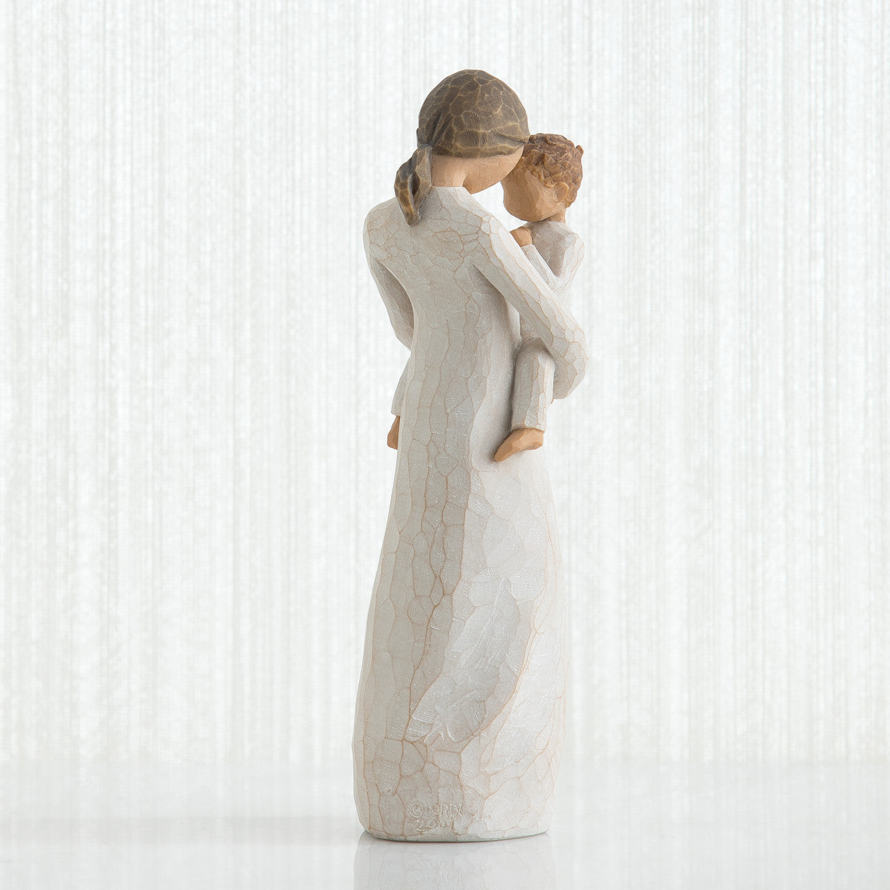 Tenderness – Treasuring a Rare, Quiet and Tender Moment of Motherhood