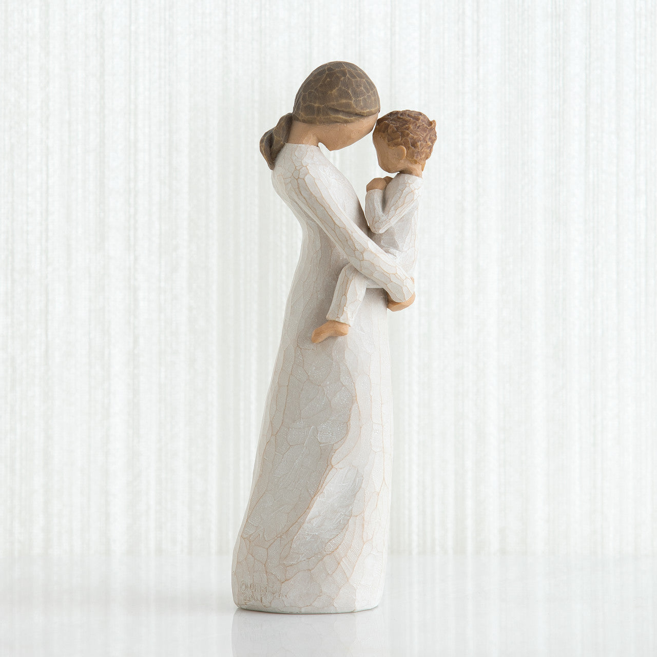 Tenderness – Treasuring a Rare, Quiet and Tender Moment of Motherhood
