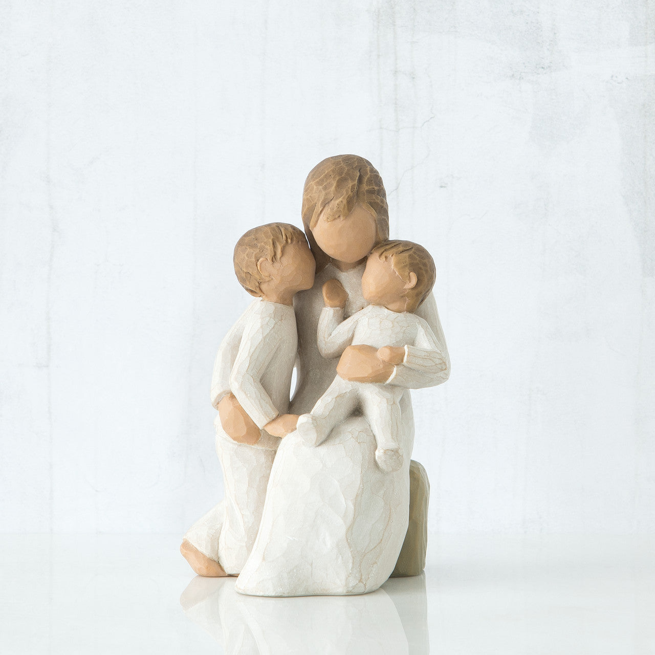 Quietly – Quietly Encircled by Love