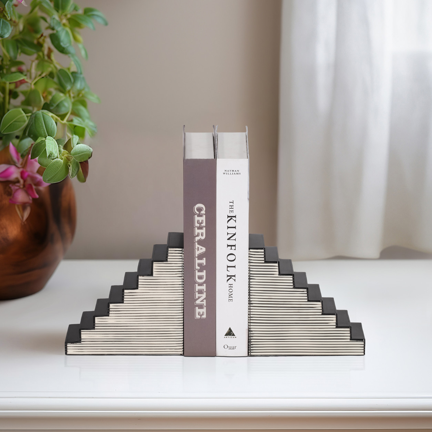STRIPED STEPS BOOKENDS, BLACK/WHITE 6''