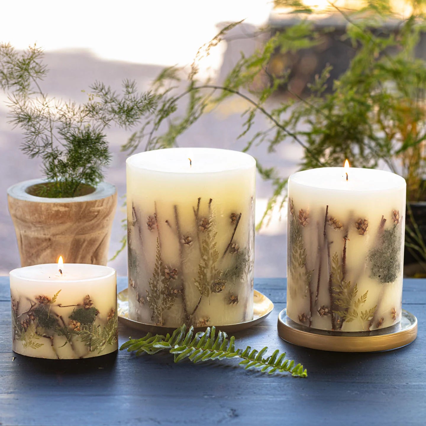 SMALL ROUND BOTANICAL CANDLE-FOREST