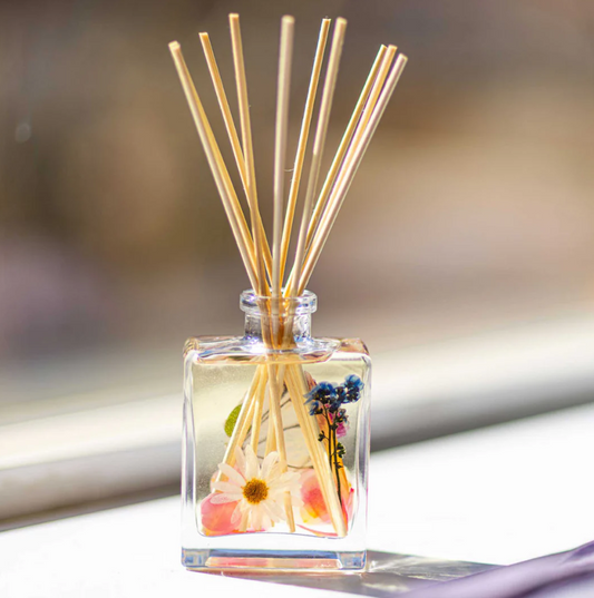BOTANICAL REED DIFFUSER-APRICOT ROSE 4 OZ