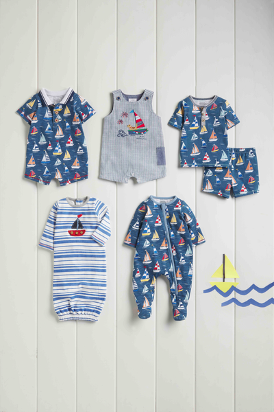 SAILBOAT ZIPPER SLEEPER