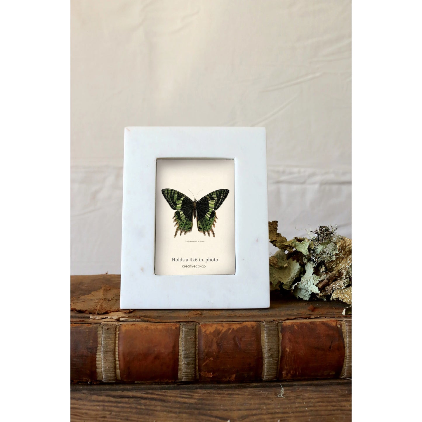7"L X 9"H MARBLE PHOTO FRAME