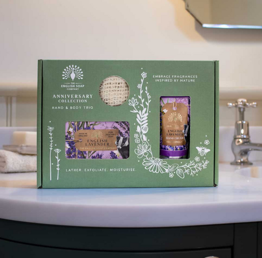 GIFT COLLECTION HAND & BODY ENGLISH LAVENDER