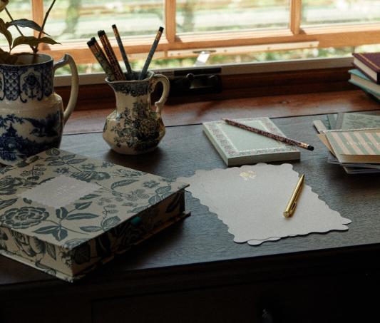 ENGLISH ROSE LETTER WRITING SET