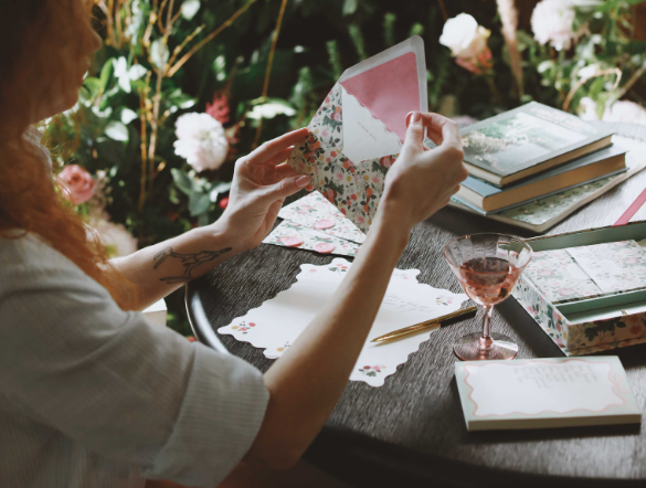 DHALIA LETTER WRITING SET