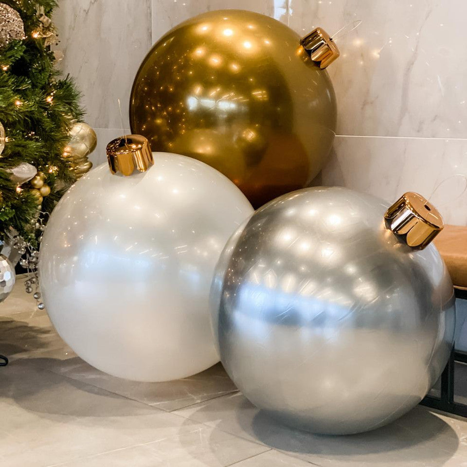 HOLIBALL MEDIUM 18" PEARL WHITE INFLATABLE ORNAMENT
