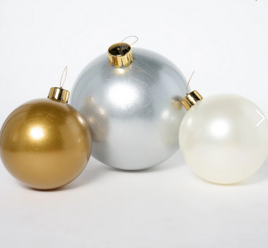METALIC HOLIBALL SETOF THREE