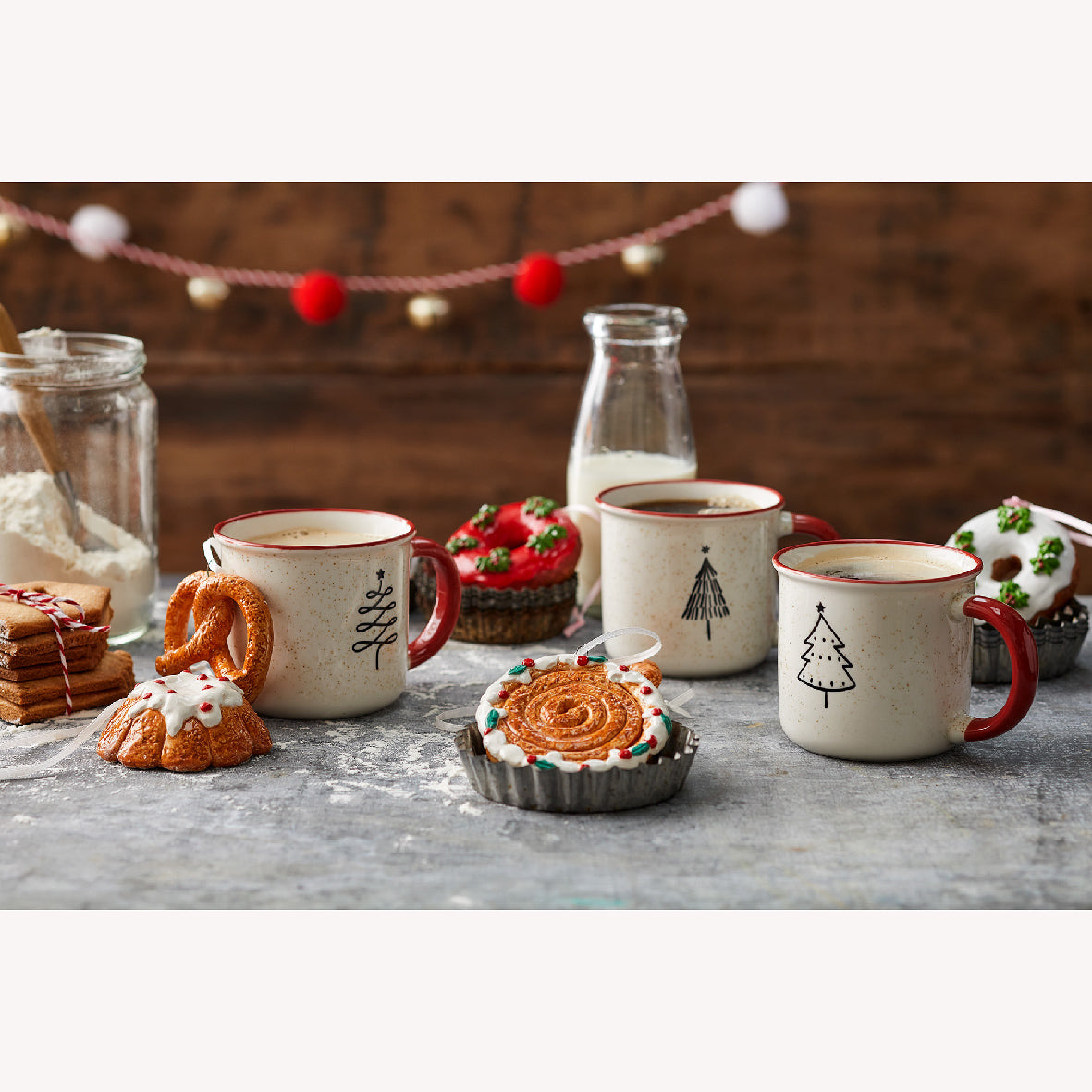 MUG PORCELAIN 2ASST-WHITE /RED