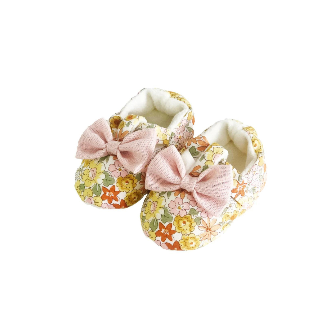 BOW BOOTIES SWEET MARIGOLD